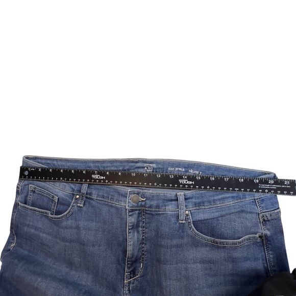Crown & Ivy Jeans Womens Size 20 WR Curvy Skinny Distressed Ankle Pants Stretch - Picture 8 of 13